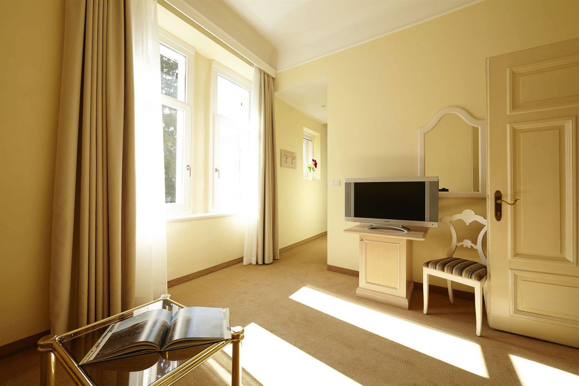 Hotel Adria Merano Extérieur photo
