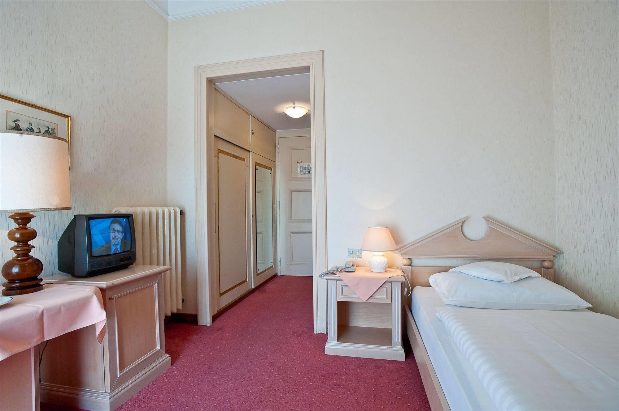 Hotel Adria Merano Extérieur photo